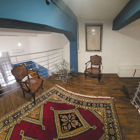 Loft Nel Cuore Di Rc 아파트